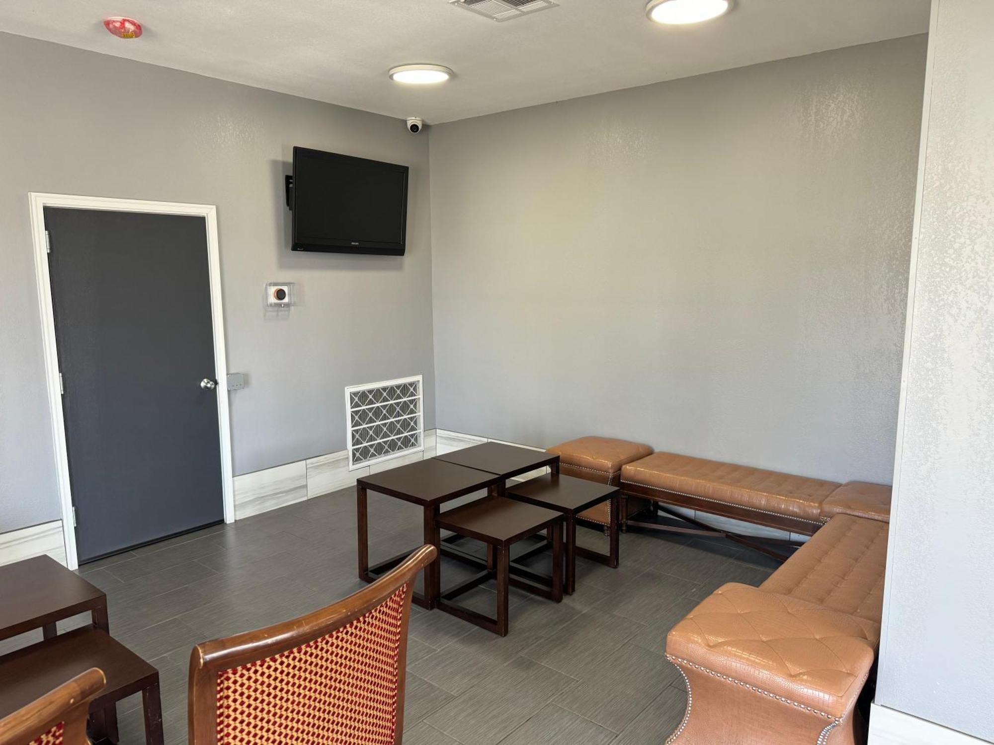 Nola Inn & Suites نيو أورلينز المظهر الخارجي الصورة
