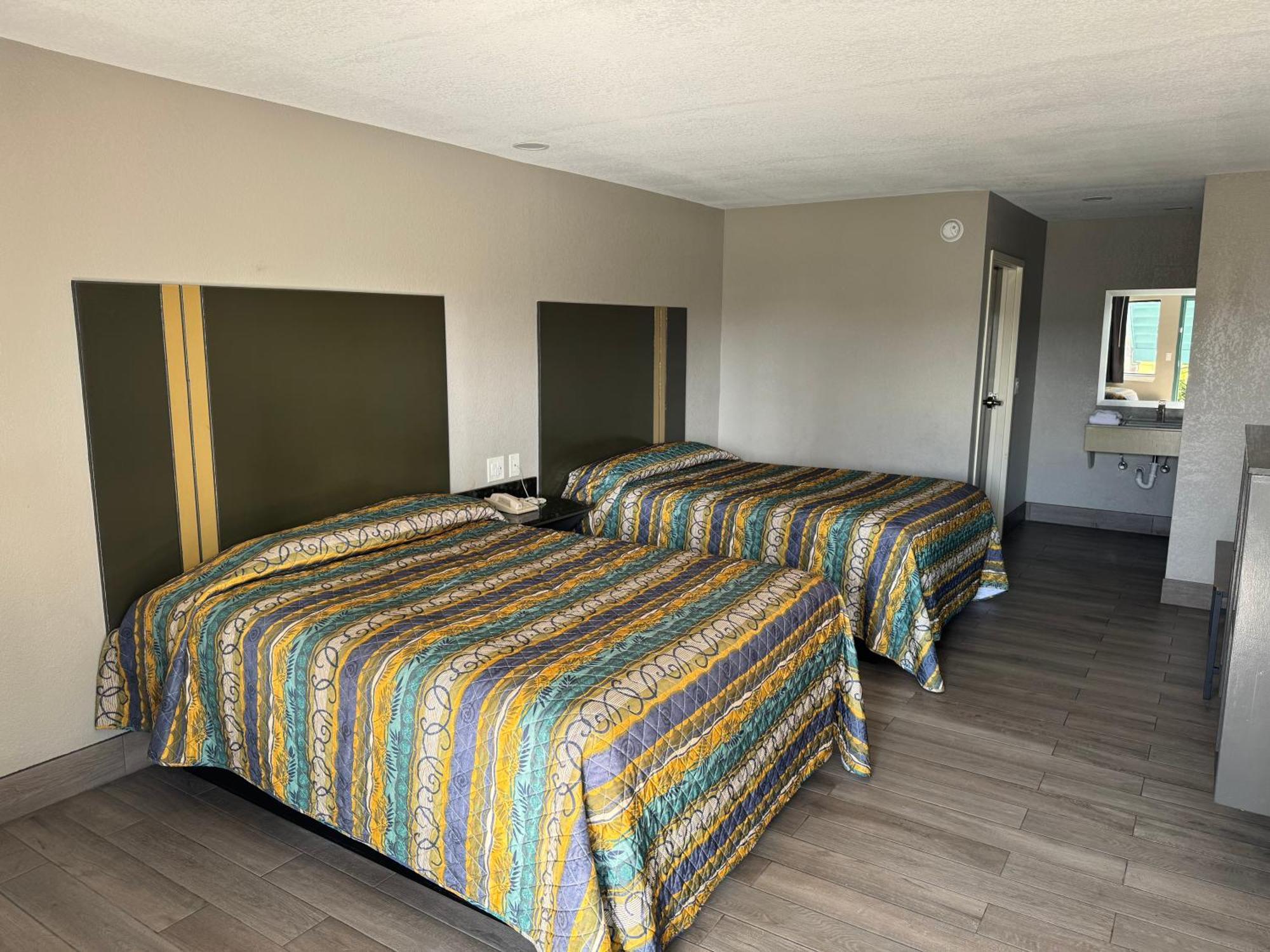 Nola Inn & Suites نيو أورلينز المظهر الخارجي الصورة