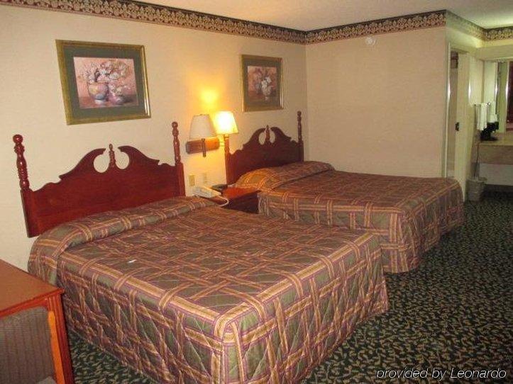 Nola Inn & Suites نيو أورلينز الغرفة الصورة
