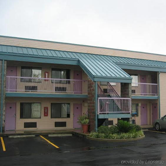 Nola Inn & Suites نيو أورلينز المظهر الخارجي الصورة