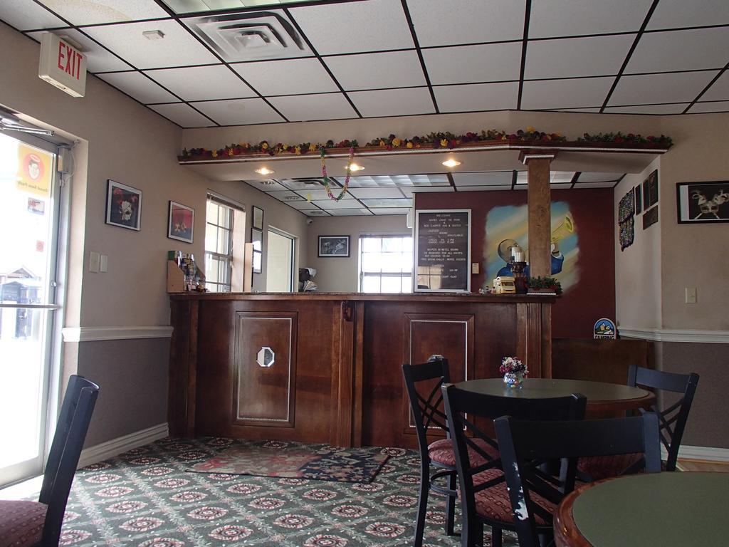 Nola Inn & Suites نيو أورلينز المظهر الخارجي الصورة